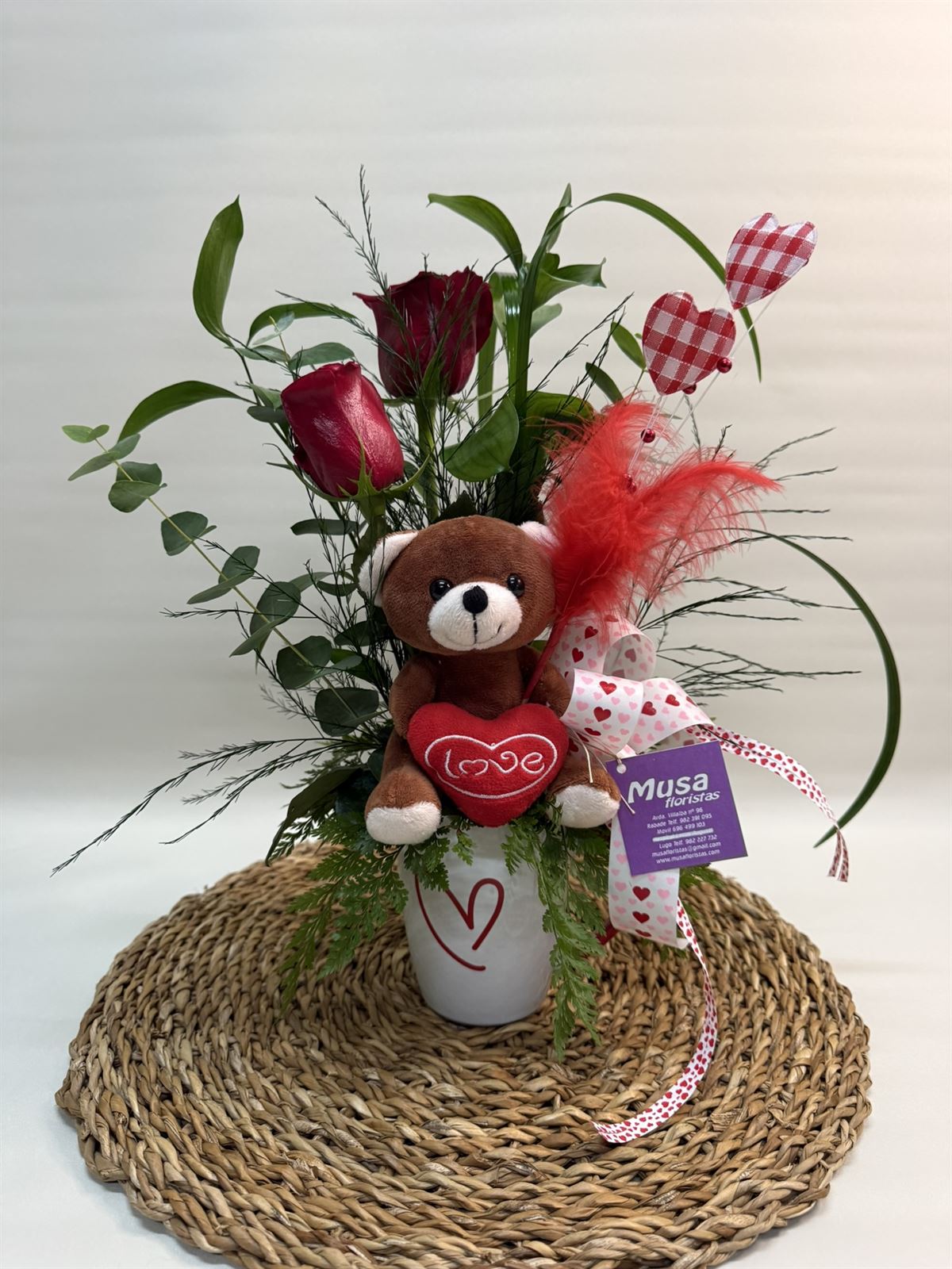 Arreglo floral - Imagen 1