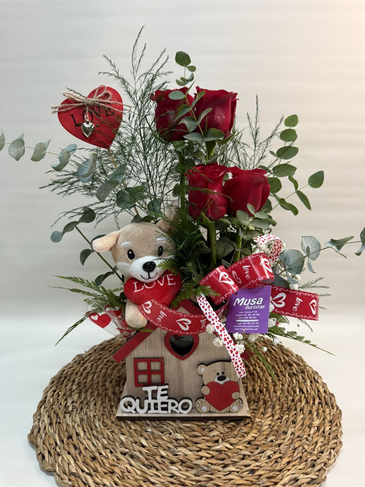 Arreglo floral - Imagen 1