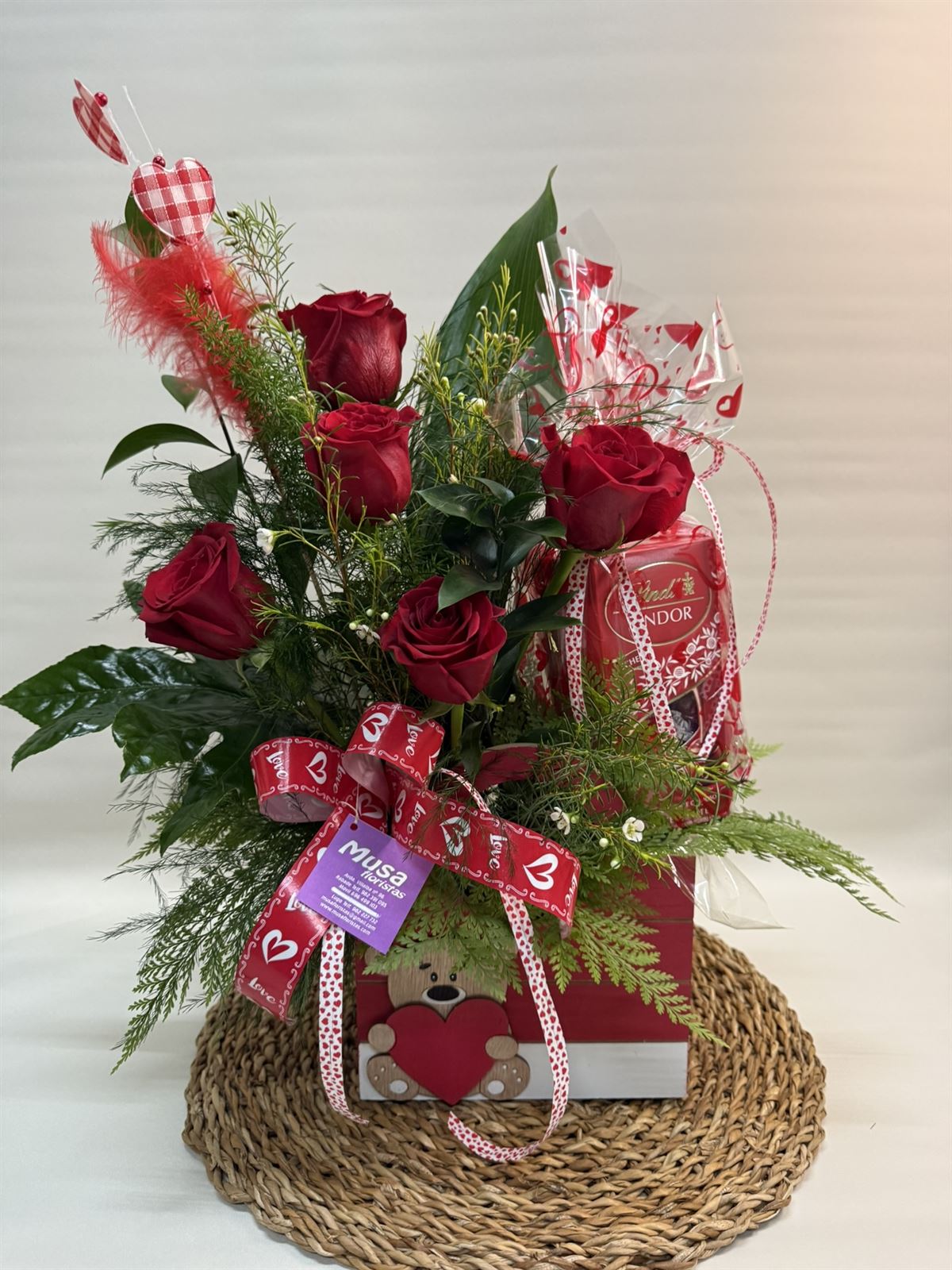 Arreglo floral - Imagen 1