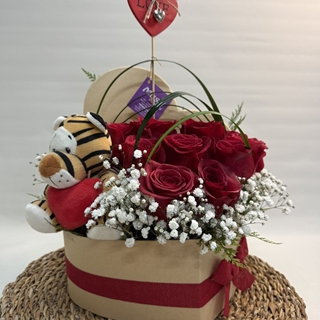 Arreglo floral - Imagen 1