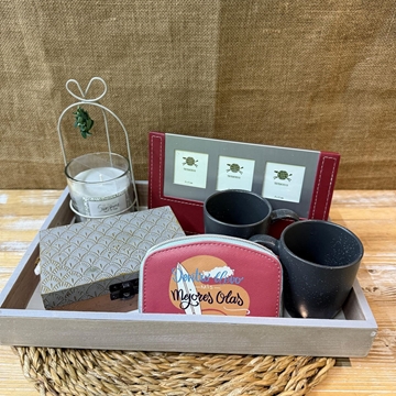 Bandeja en tonos rojos y grises - Imagen 1