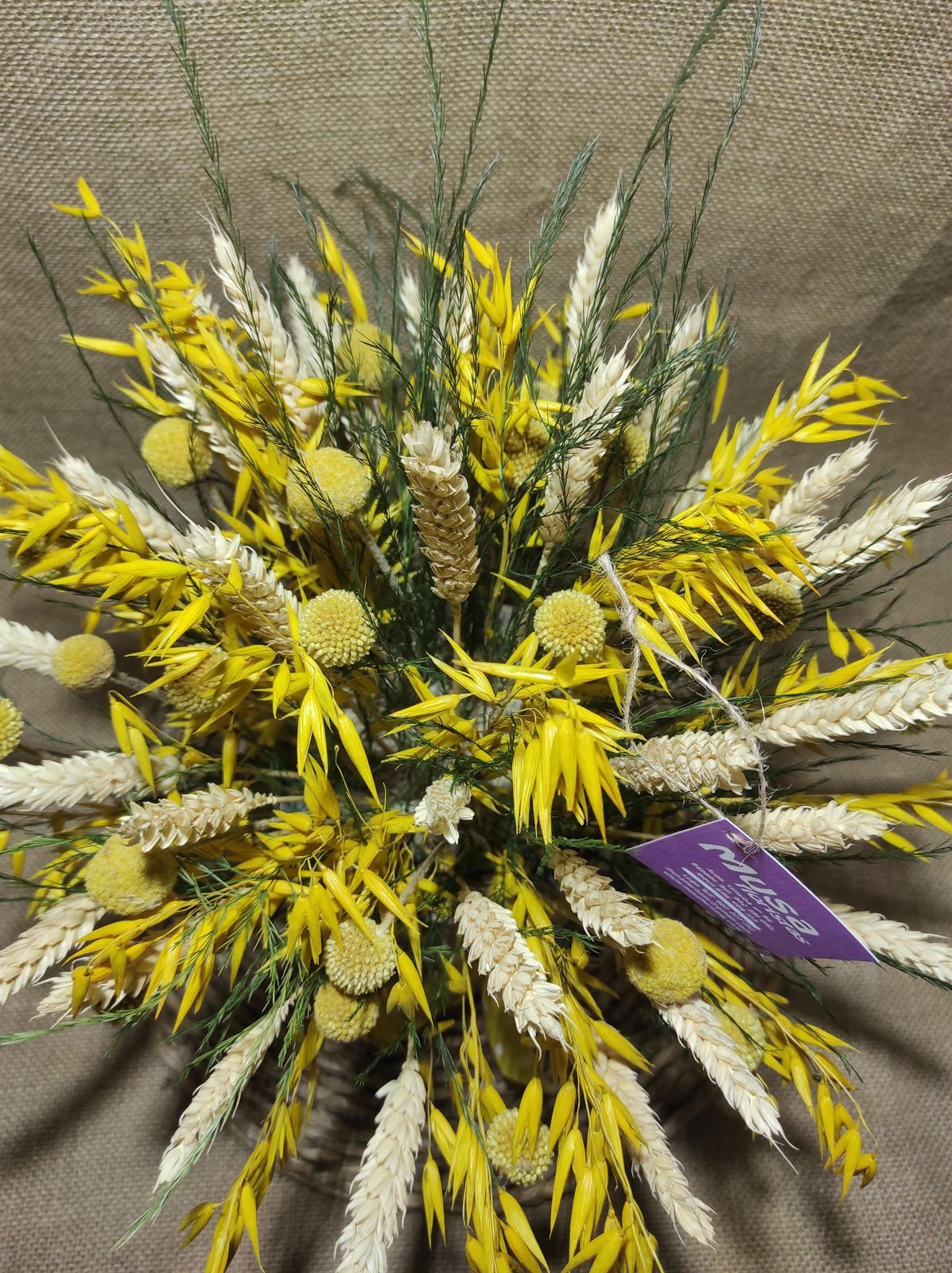 Caja con flor preservada amarilla - Imagen 3