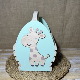 Caja de madera verde con jirafa - Imagen 1