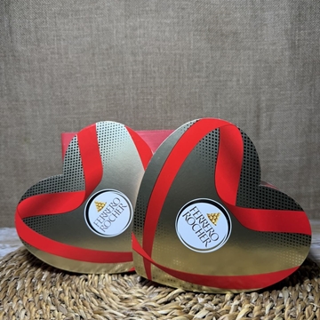 Caja Ferrero corazón - Imagen 1