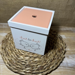 Caja naranja pequeña pollito - Imagen 2