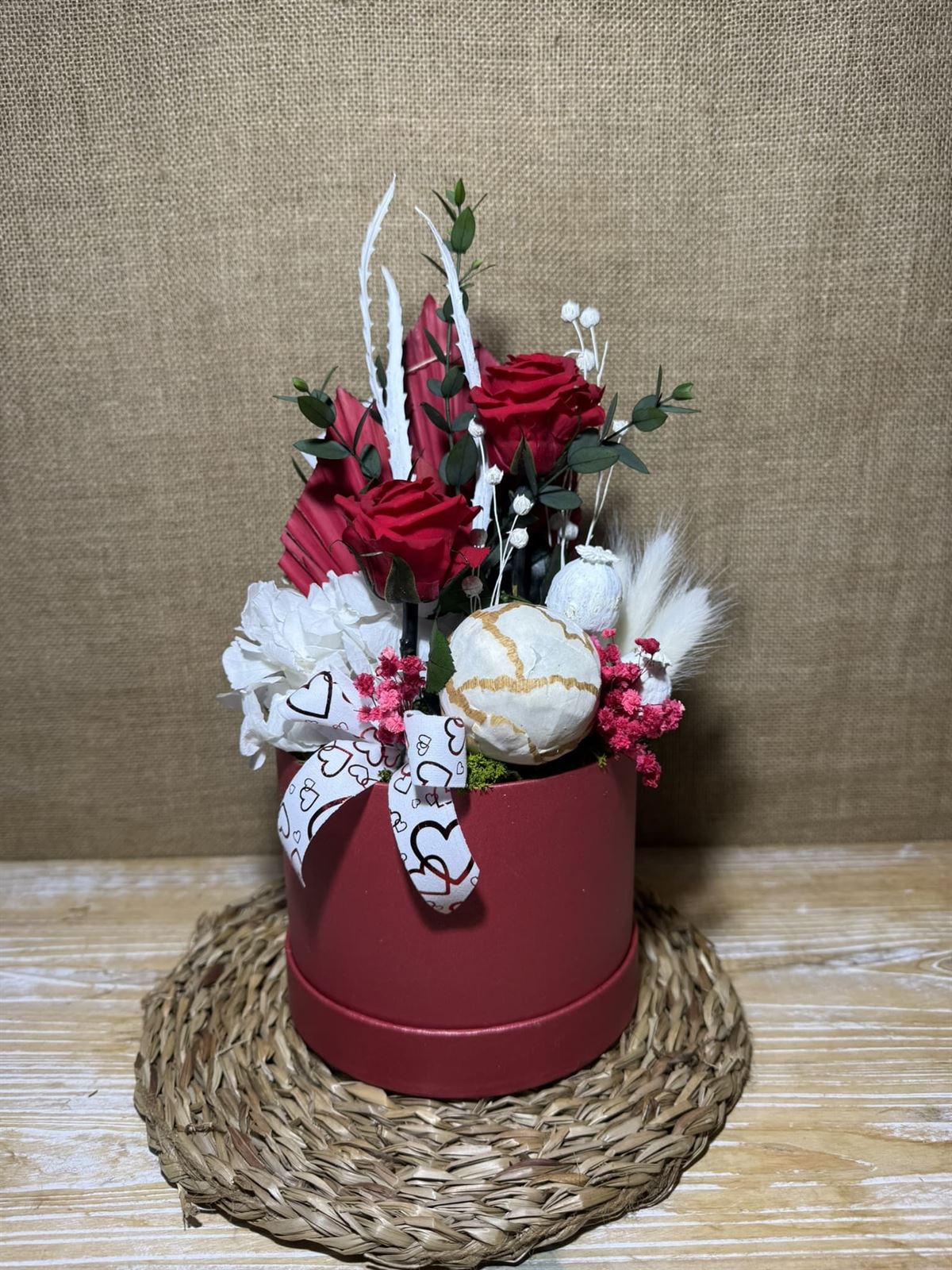 Caja roja pequeña - Imagen 1