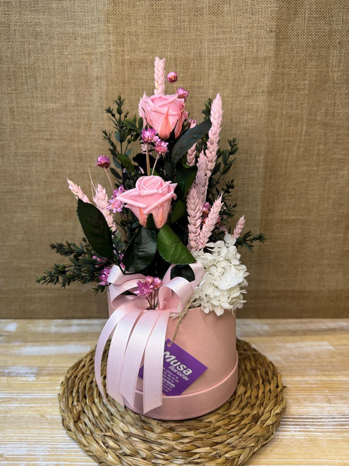 Caja rosa con 2 rosas rosa - Imagen 1