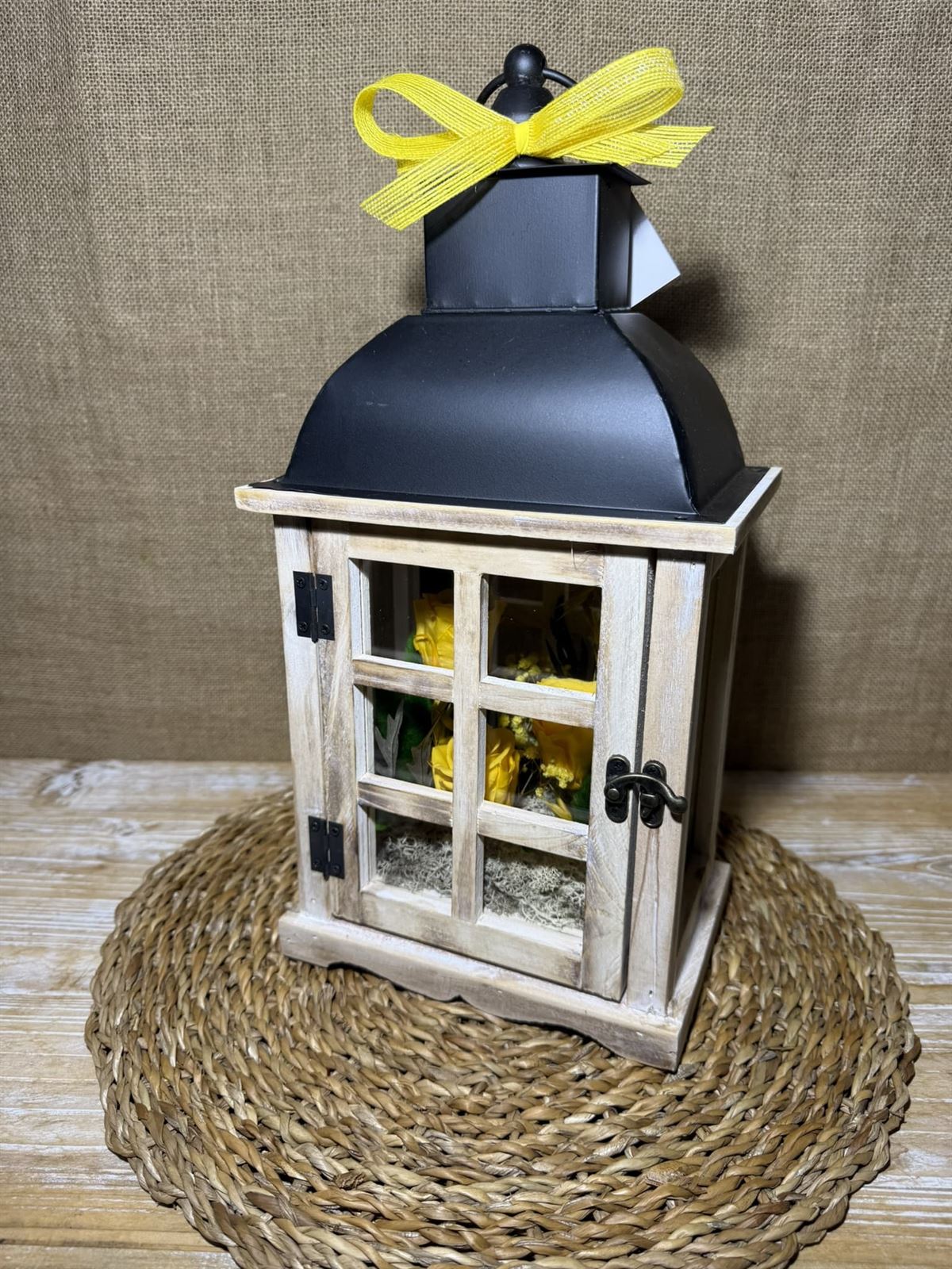 Candelabro marrón en tonos amarillos - Imagen 2