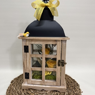 Candelabro marrón en tonos amarillos - Imagen 1