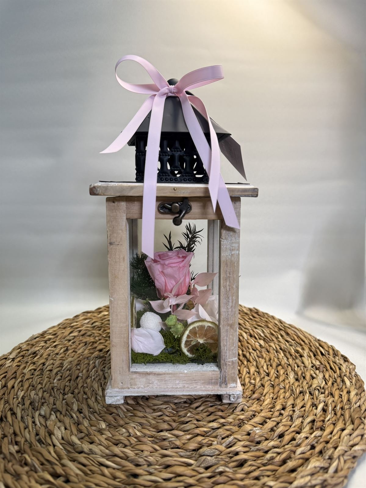 Candelabro marrón pequeño en tonos rosas - Imagen 1