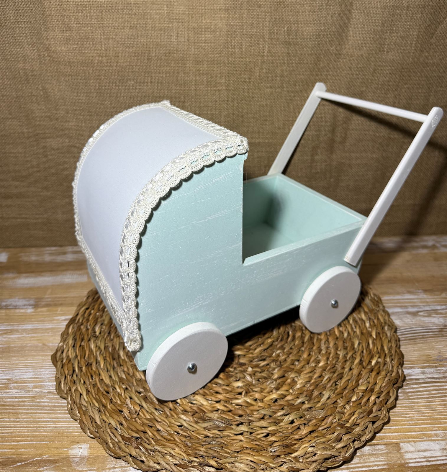 Carrito de madera verde - Imagen 4