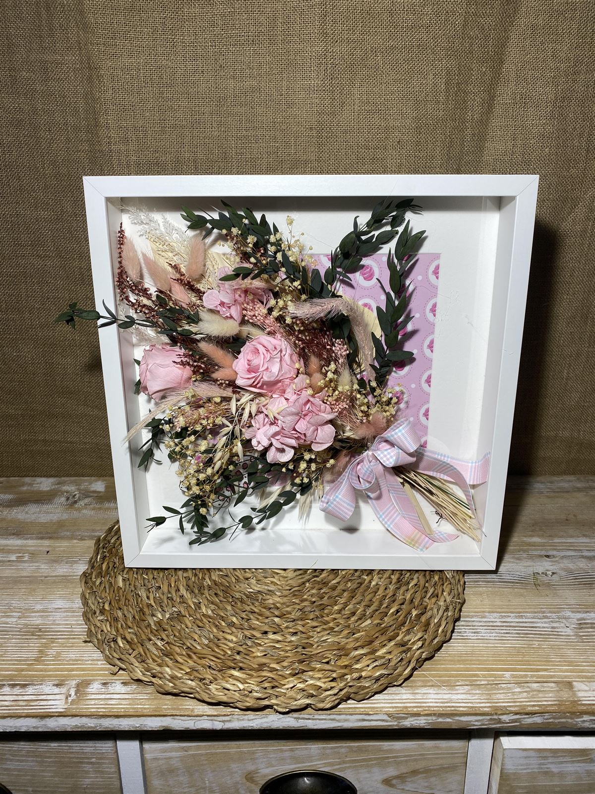Cuadro rosa y blanco - Imagen 1