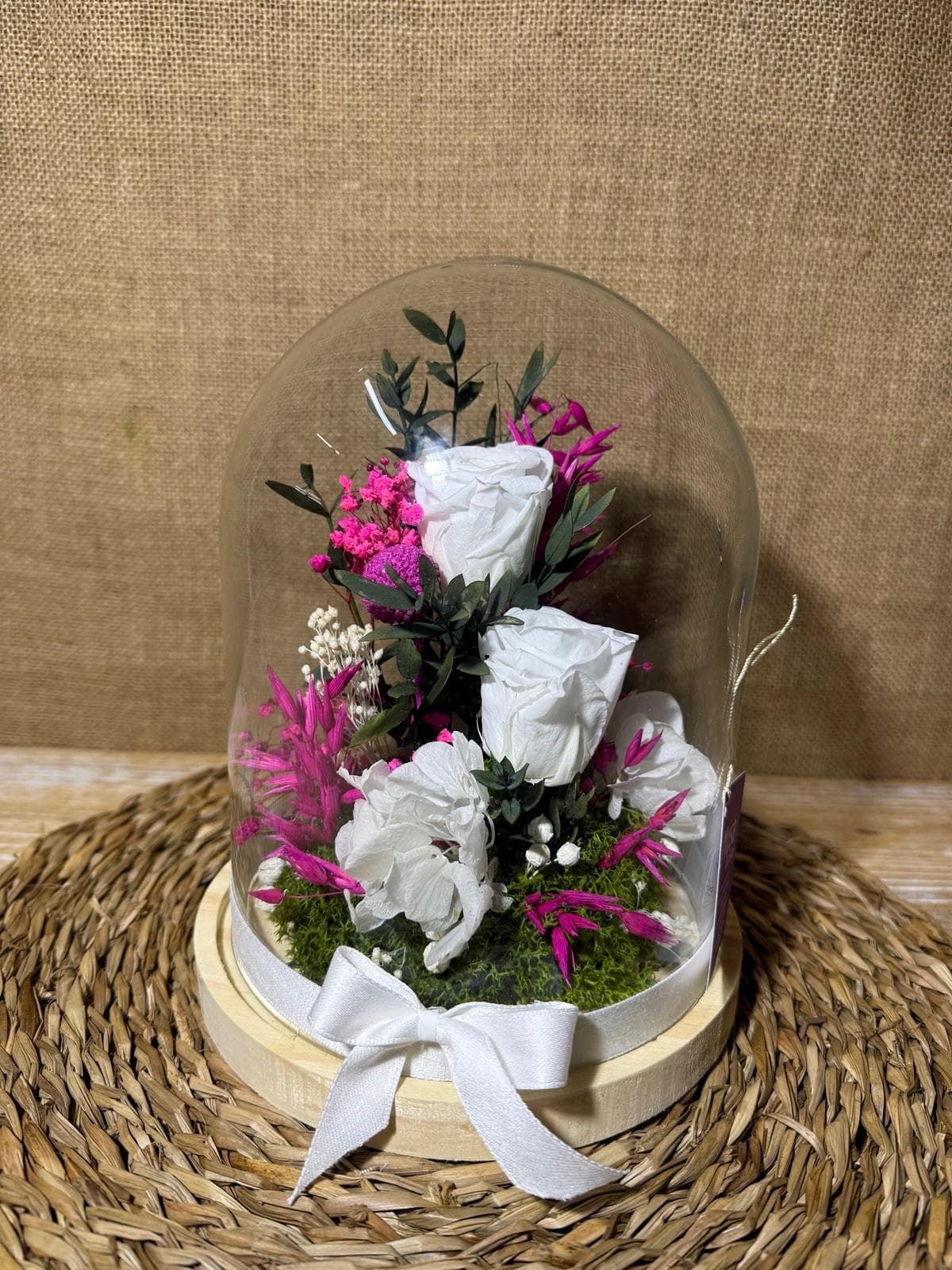 Cúpula en tonos blancos - Imagen 1