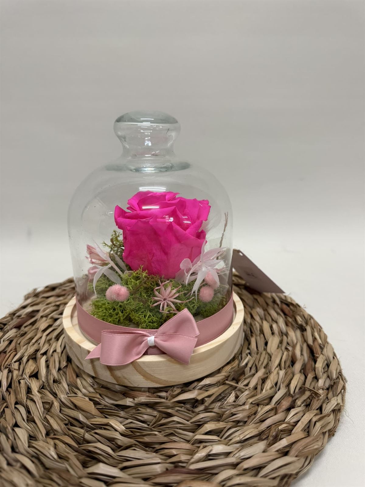 Cúpula en tonos fucsia - Imagen 1