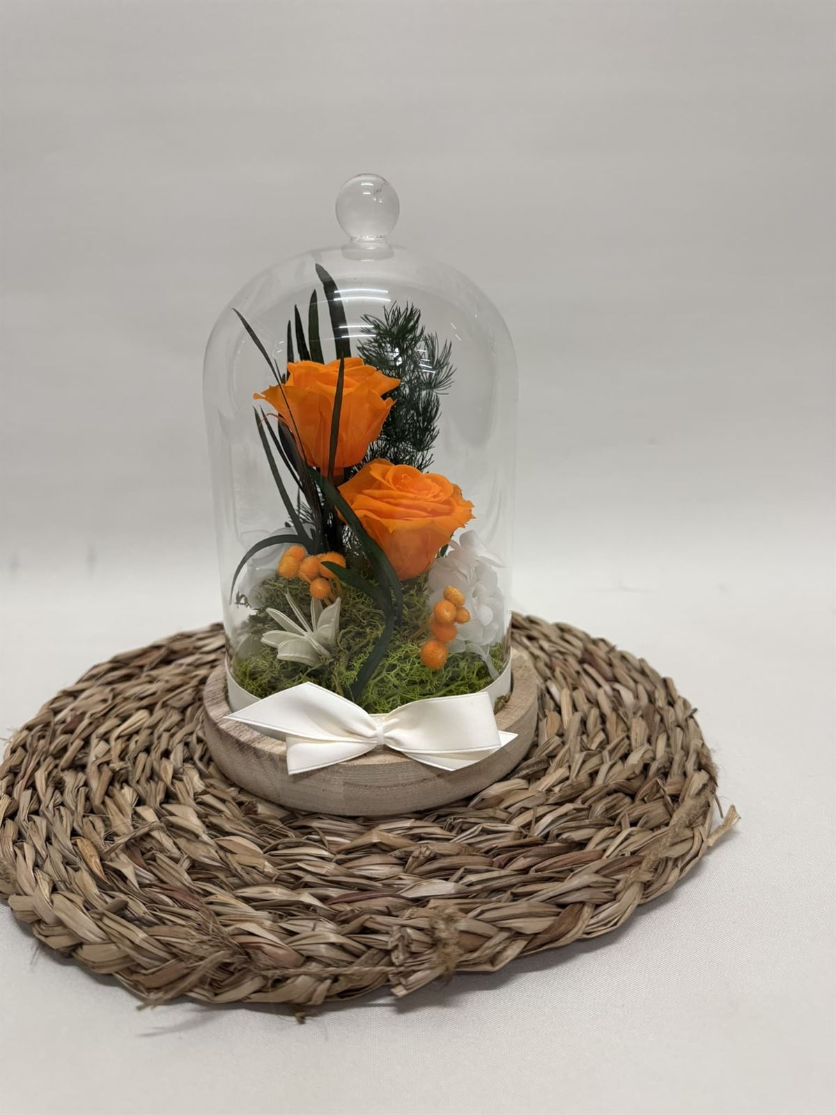 Cúpula en tonos naranjas - Imagen 1