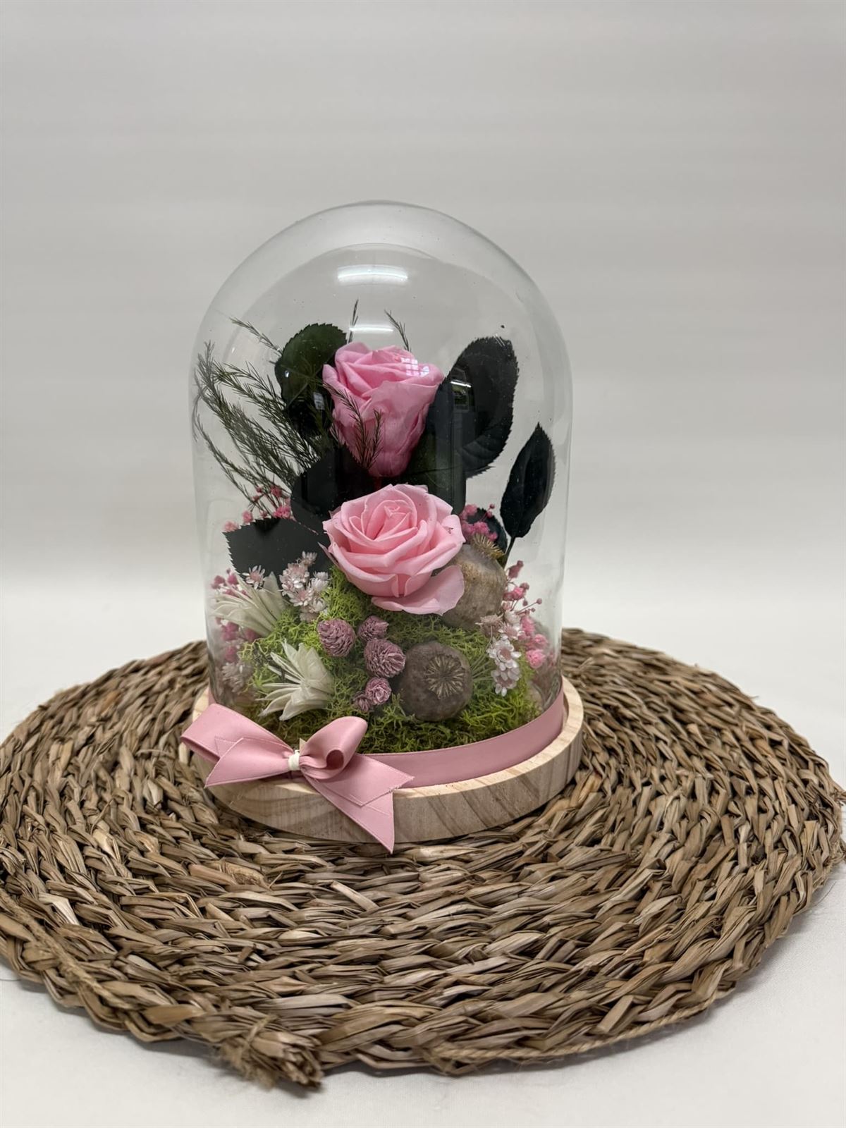 Cúpula en tonos rosa - Imagen 1