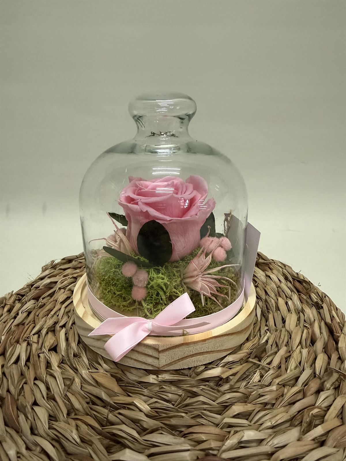 Cúpula en tonos rosa - Imagen 1