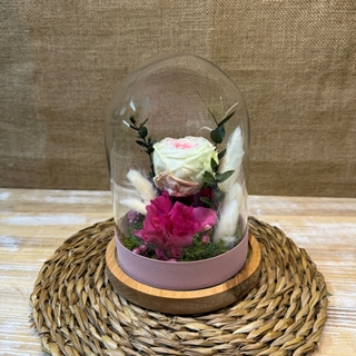 Cúpula pequeña en tonos blanco y rosa - Imagen 1