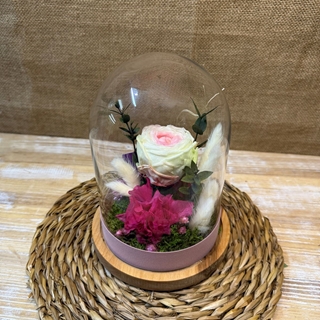 Cúpula pequeña en tonos blanco y rosa - Imagen 2