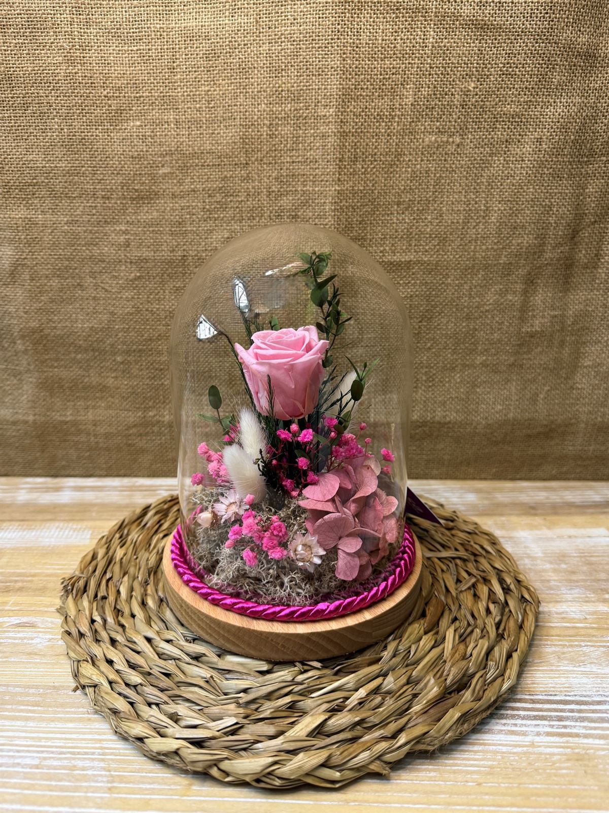 Cúpula pequeña en tonos rosa - Imagen 1