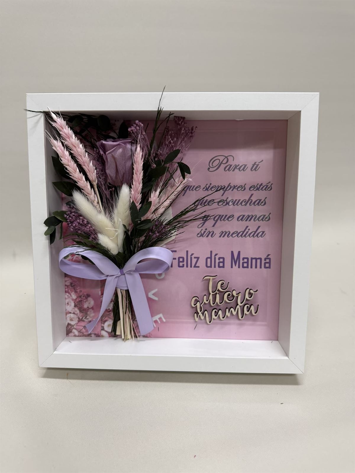 Marco en tonos lila con frase - Imagen 2