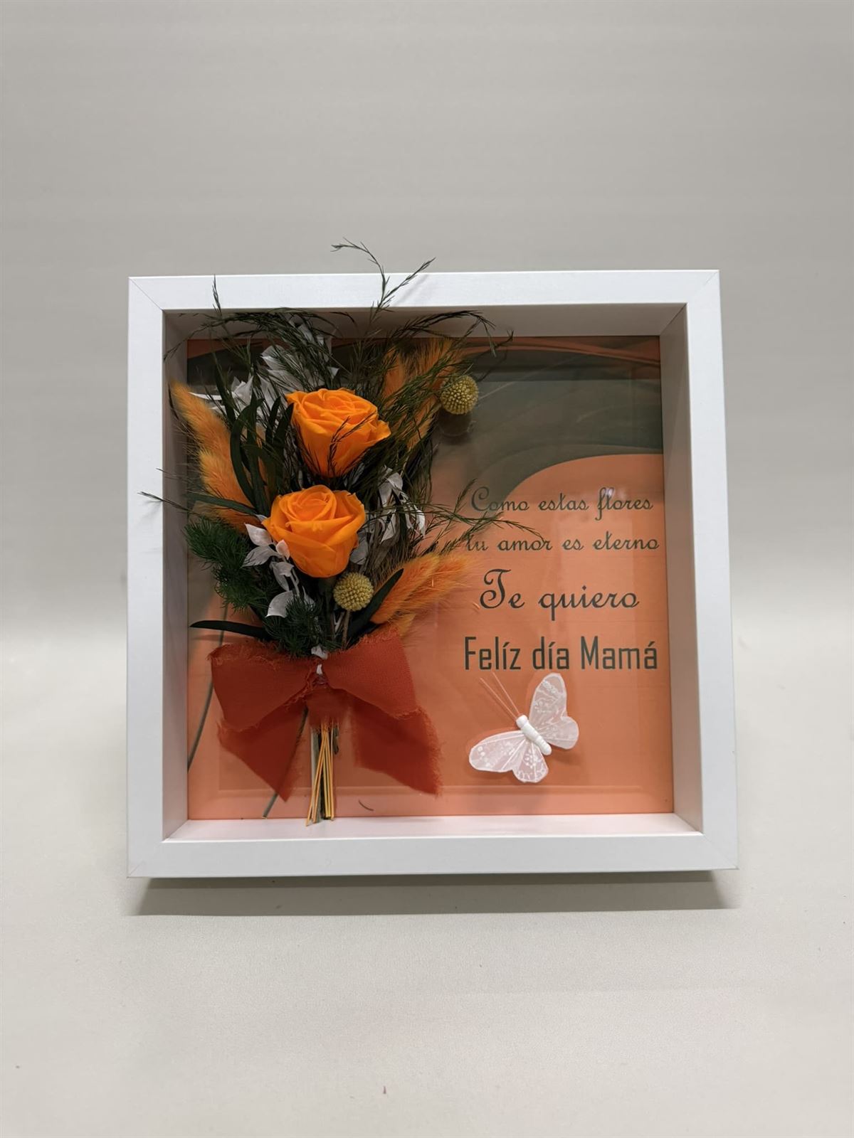 Marco en tonos naranja con frase - Imagen 1