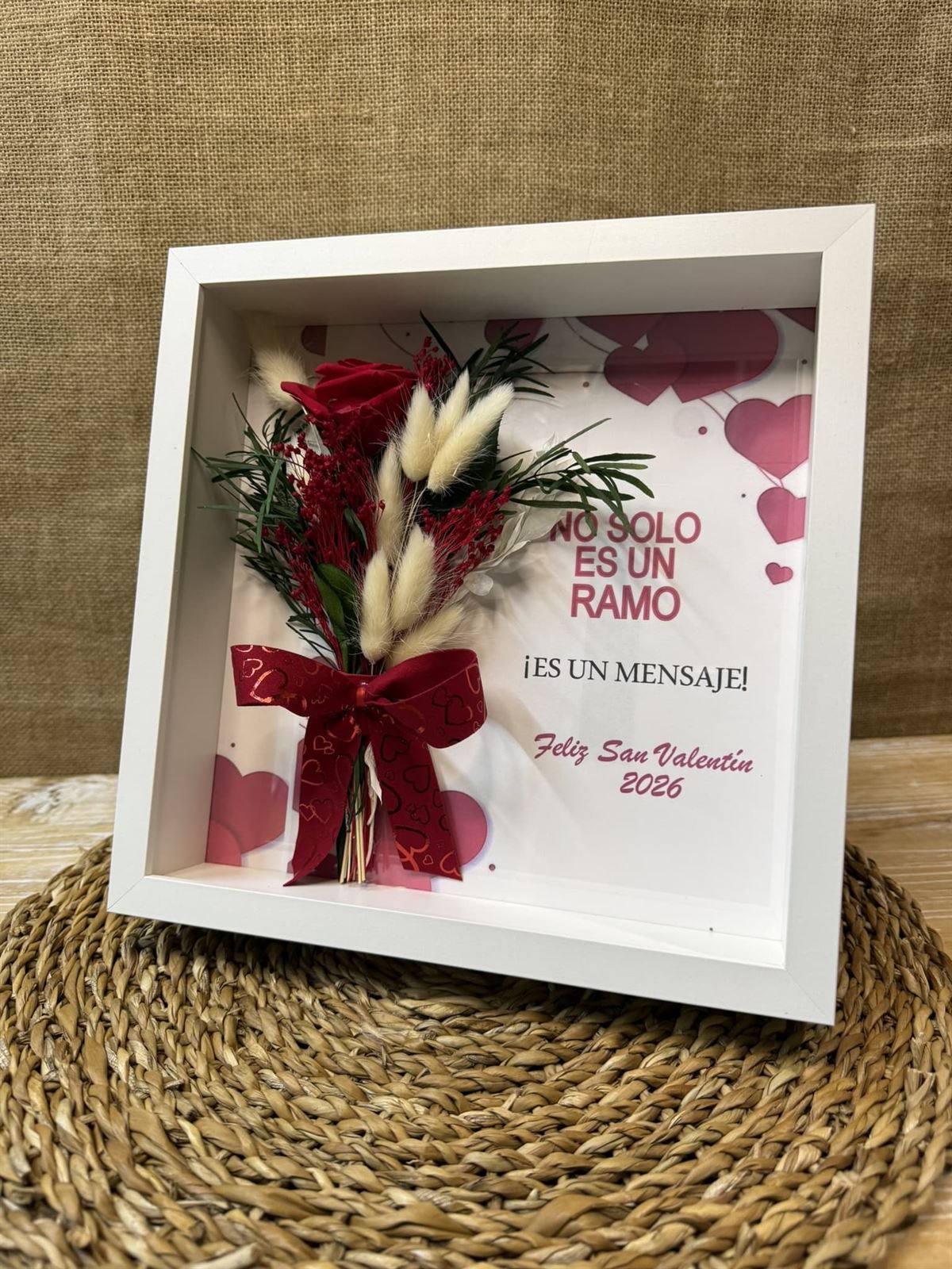 Marco en tonos rojos con frase (C) - Imagen 3