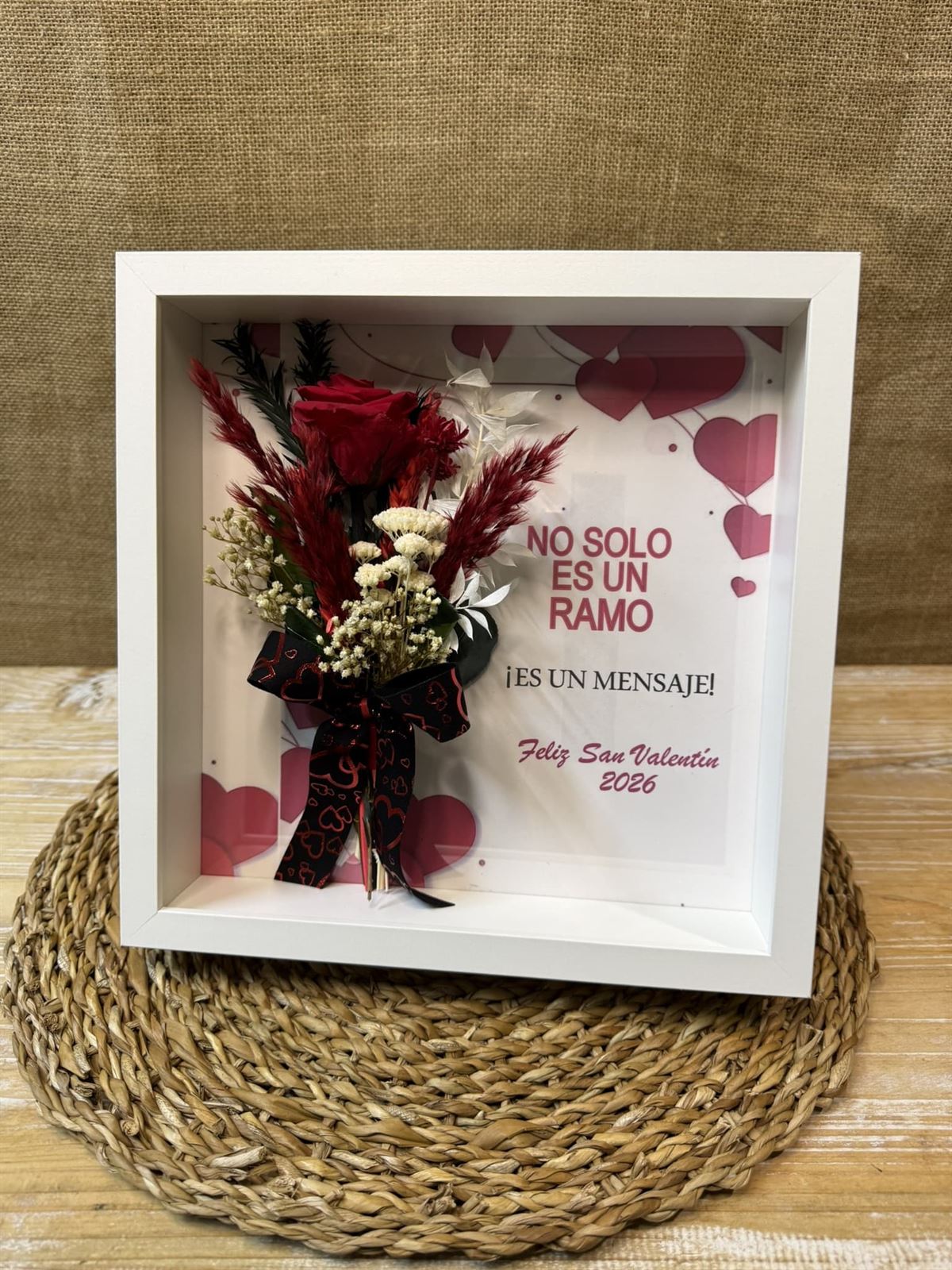 Marco en tonos rojos con frase (E) - Imagen 3