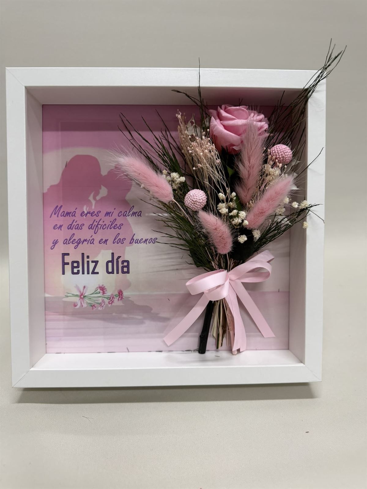 Marco en tonos rosa con frase - Imagen 2