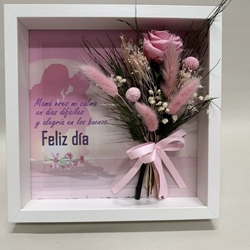 Marco en tonos rosa con frase - Imagen 2