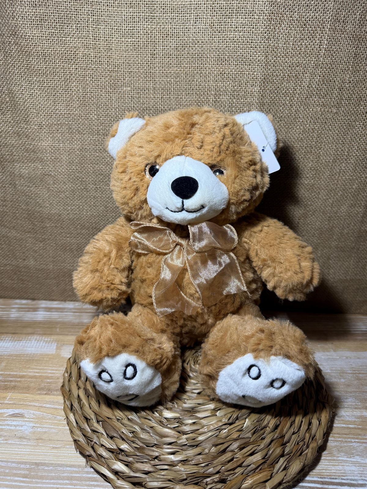 Peluche beis o peluche marrón. - Imagen 1