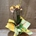 Phalaenopsis amarilla de 2 varas en cascada - Imagen 2
