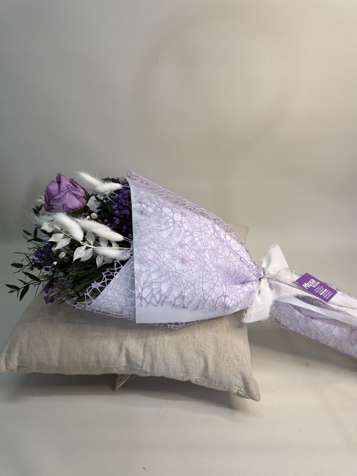 Ramo 1 rosa en tono lilas - Imagen 3