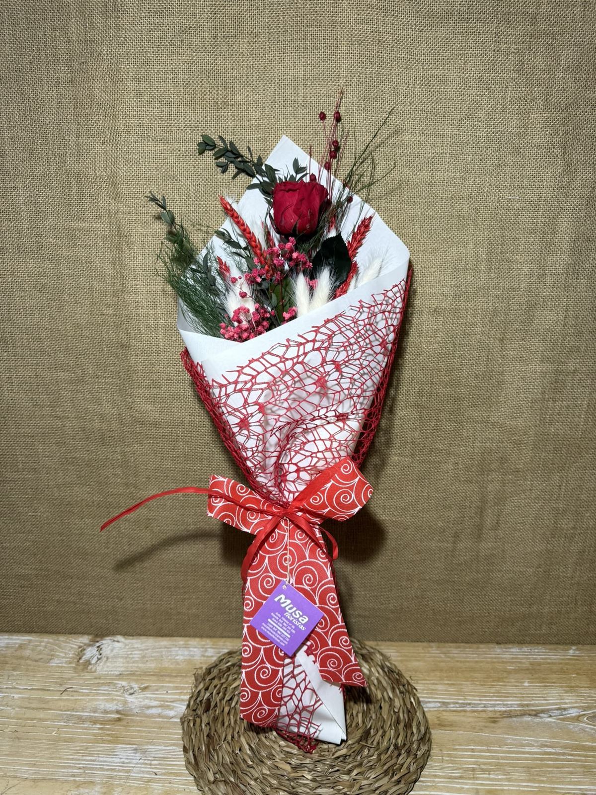 Ramo 1 rosa en tono rojo - Imagen 1