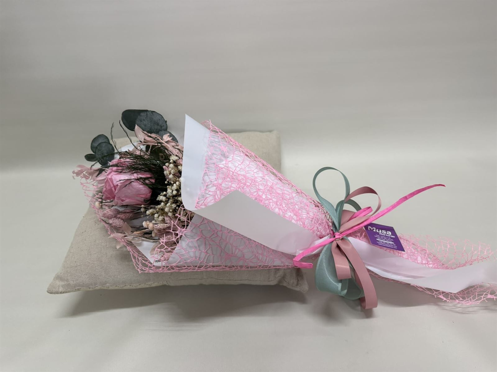 Ramo 1 rosa en tono rosa - Imagen 2