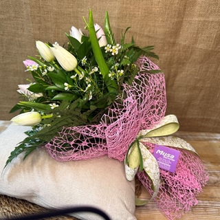 Ramo de tulipanes - Imagen 2