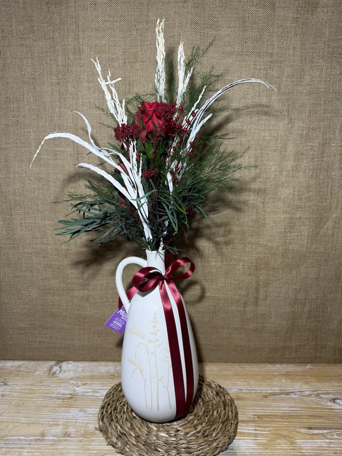 Ramo en jarrón blanco - Imagen 2