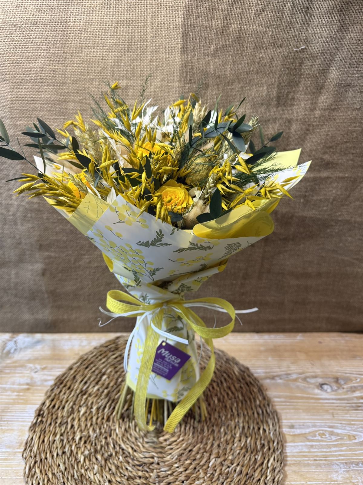 Ramo en tonos amarillos - Imagen 1