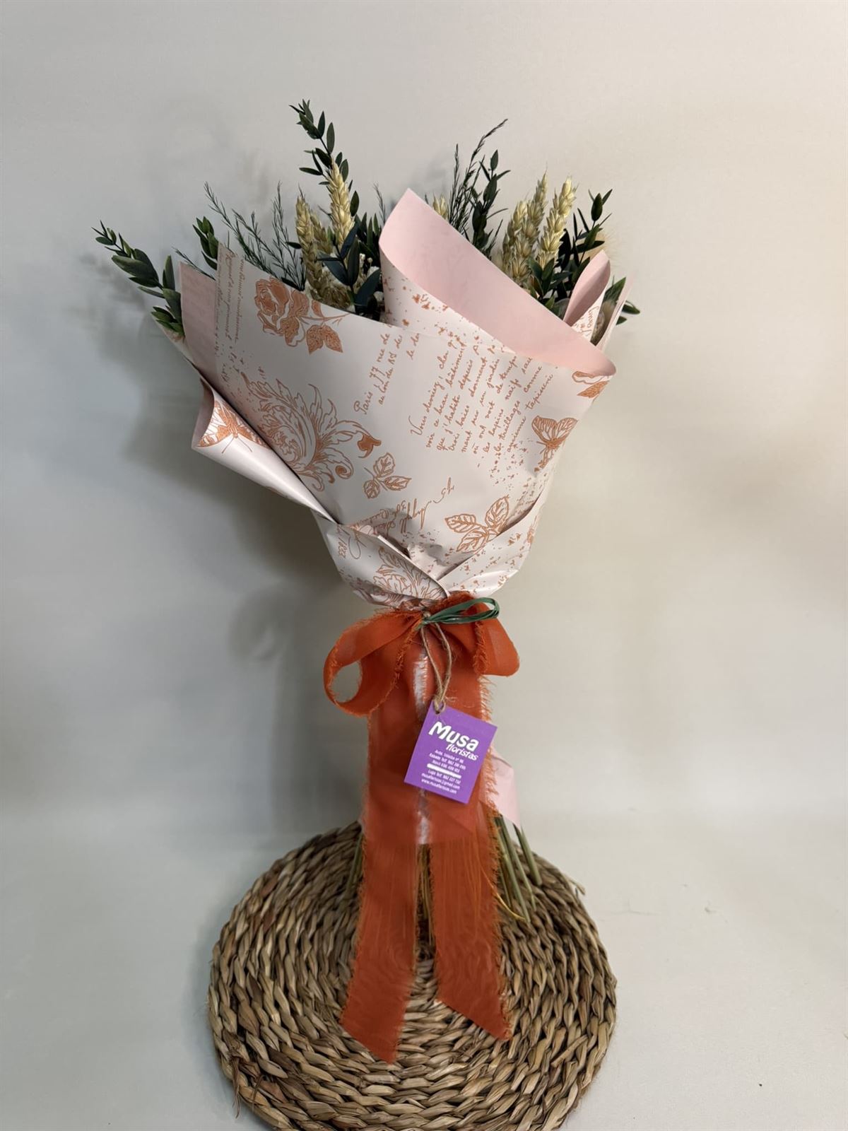 Ramo en tonos naranjas - Imagen 4