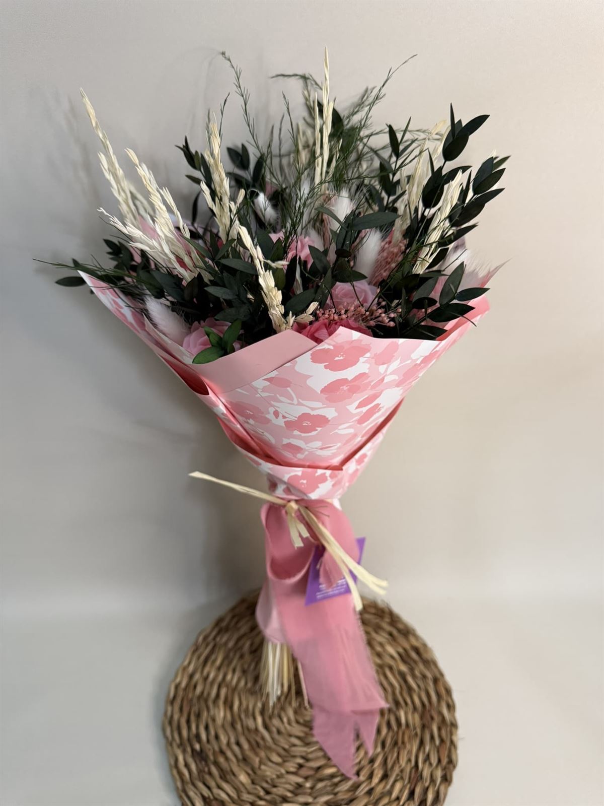 Ramo en tonos rosa - Imagen 5