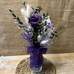 Ramo lila en jarrón - Imagen 1