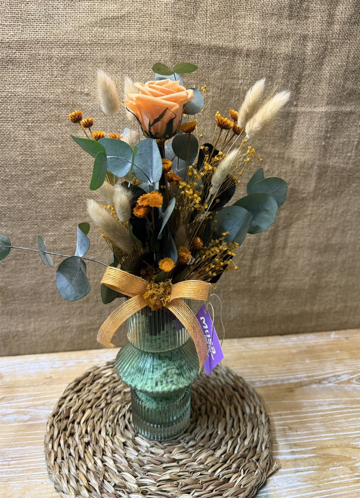 Ramo melocotón en jarrón - Imagen 1