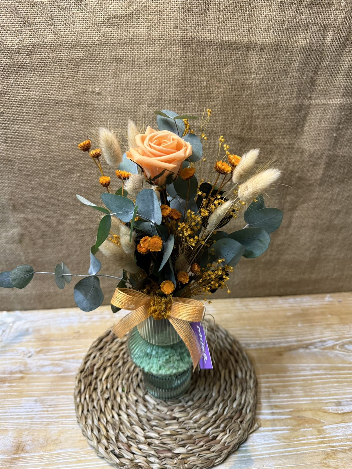 Ramo melocotón en jarrón - Imagen 3