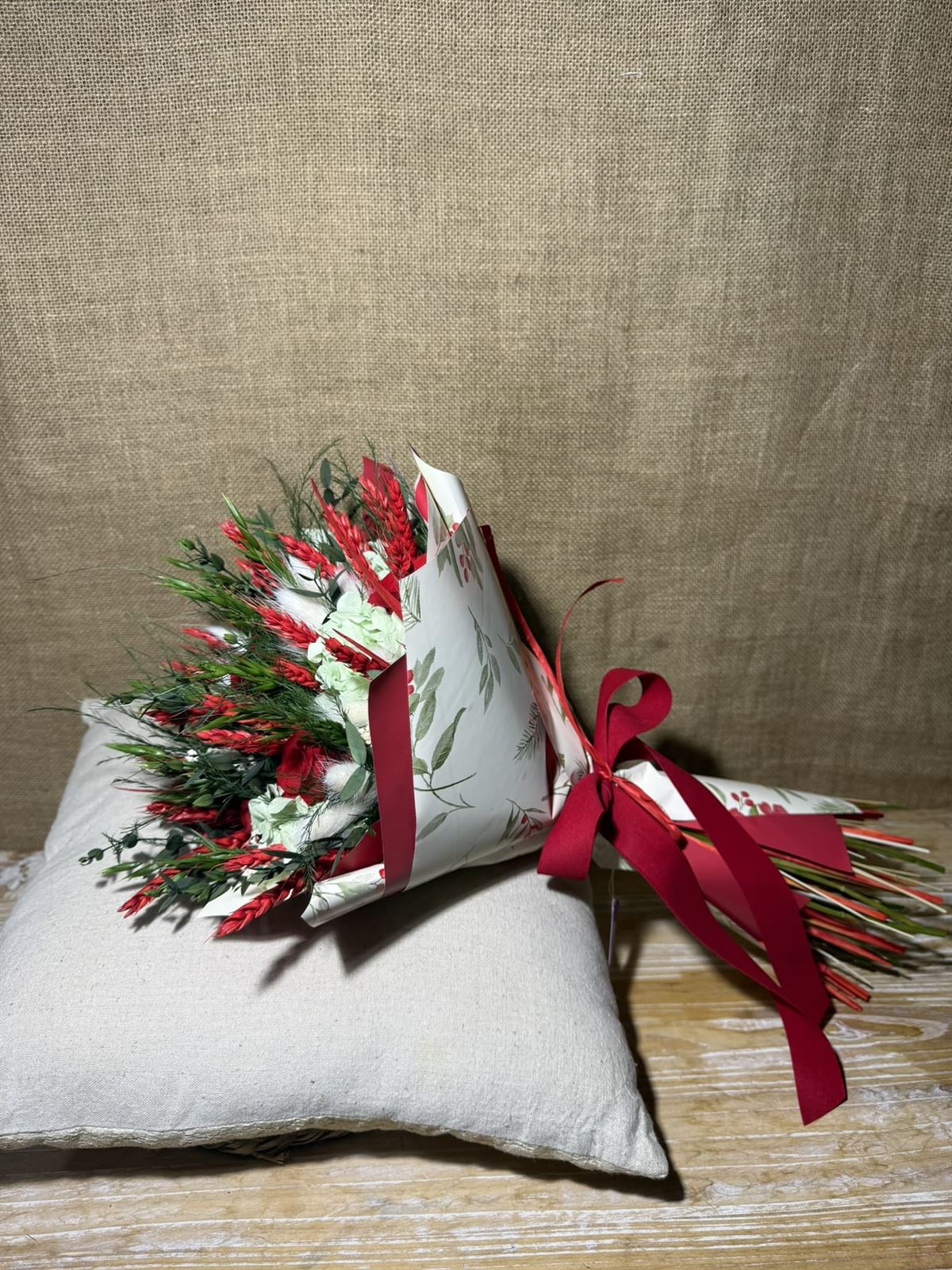 Ramo rojo y blanco - Imagen 1