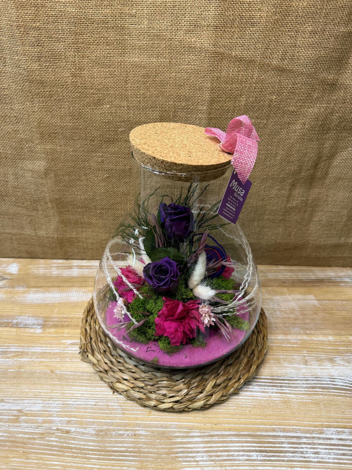 Terrarium con tapa de corcho en tonos lila y fucsia - Imagen 2